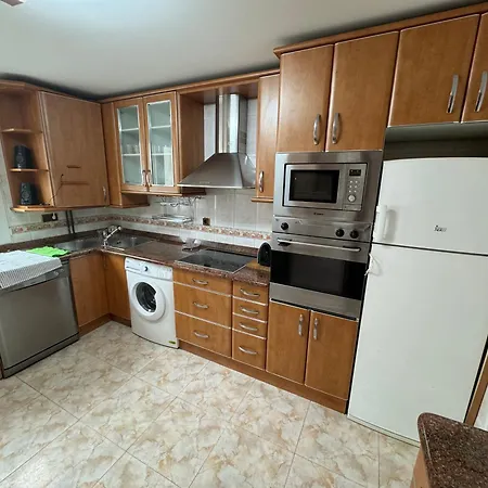 Apartment Amplio Apto A 2 Min Ayuntamiento *