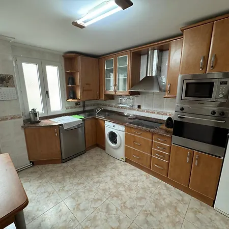 Amplio Apto A 2 Min Ayuntamiento Apartment Santander